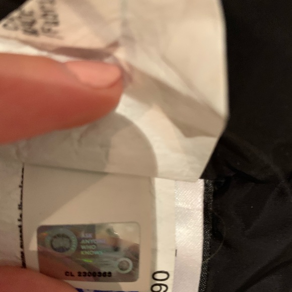 Authentic Canada Goose Jacket - Picture 5 of 7